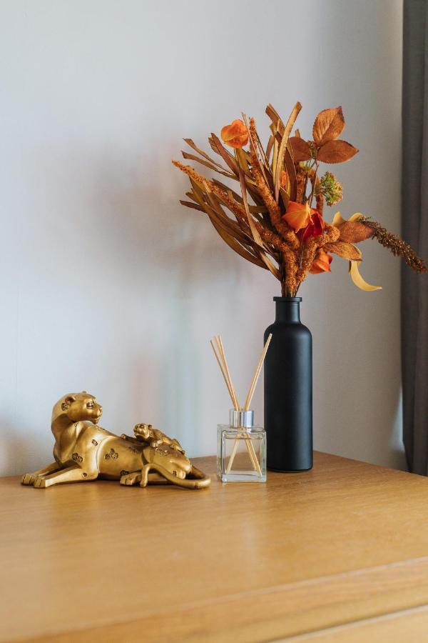 York House - Short Stay Leeds 利兹 外观 照片