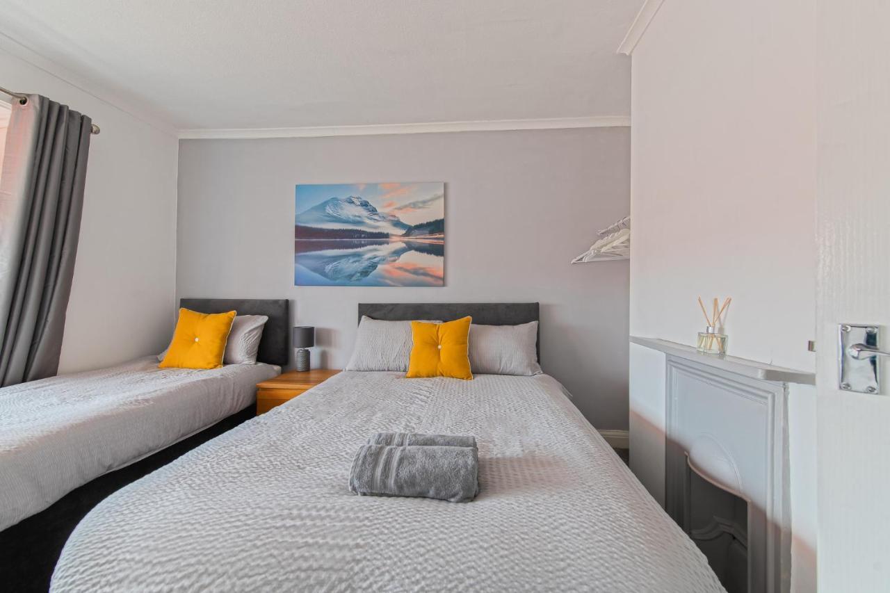 York House - Short Stay Leeds 利兹 外观 照片