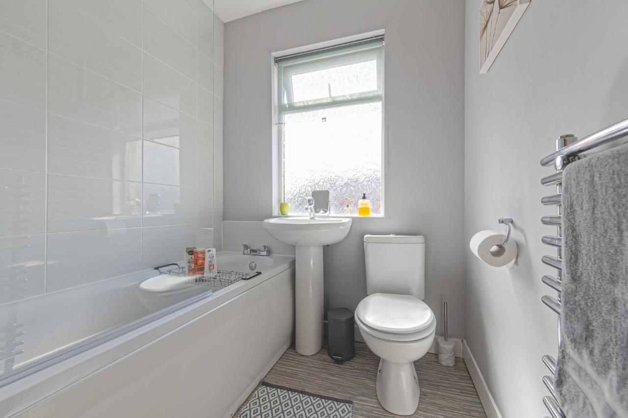 York House - Short Stay Leeds 利兹 外观 照片